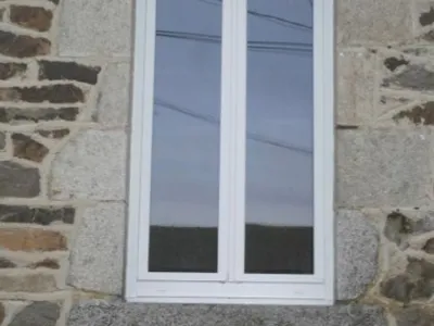 fenêtre avec volet roulant