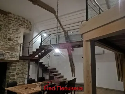 escalier bois verre et métal