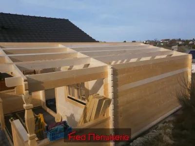 chalet sous un autre angle